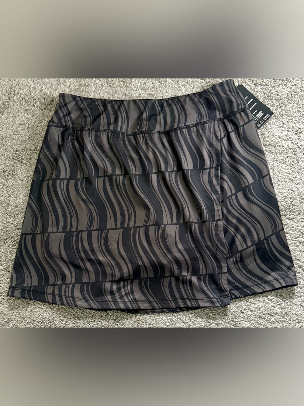 NWT Ideology Black Grey Swirl Athletic Skort Tennis Golf Skirt (Medium)